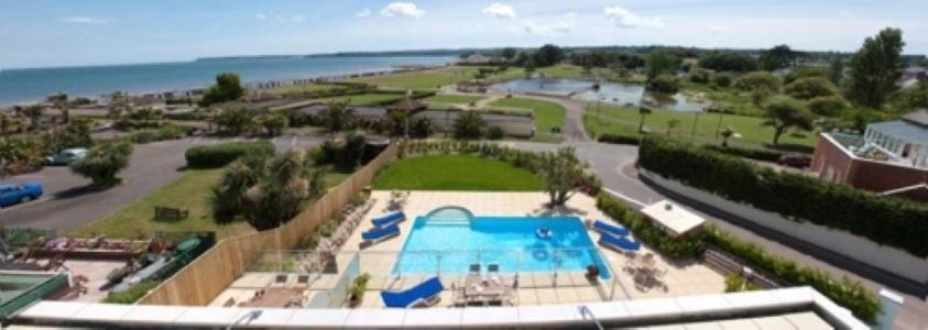 Goodrington Lodge Holiday Apartments 페인턴 외부 사진